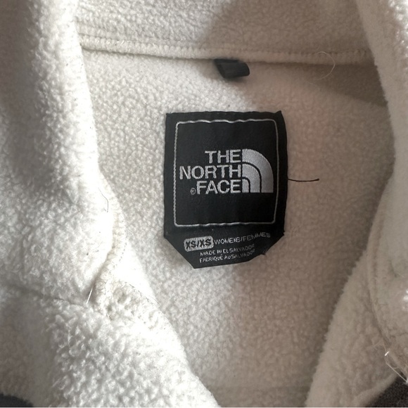 The North Face Fleece Jacket - Picture 3 of 7